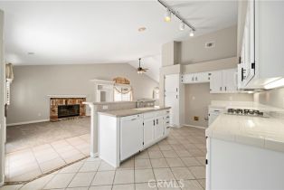 Single Family Residence, 31813 Via Campanario, Temecula, CA 92592 - 15