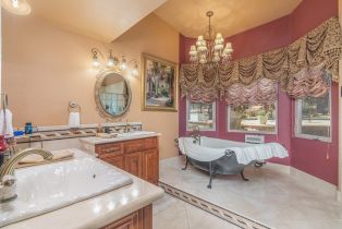 Single Family Residence, 20450 Avenida Castilla, Murrieta, CA 92562 - 24