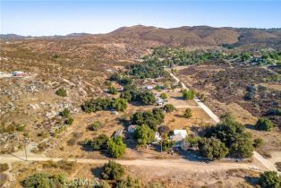 Single Family Residence, 37455 Quarter Valley rd, Temecula, CA 92592 - 2