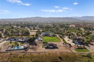 Single Family Residence, 38901 Avenida Arriba, Temecula, CA 92592 - 64