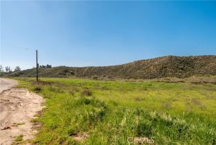 , 0 Los Caballos rd, Temecula, CA 92592 - 9