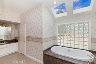 Single Family Residence, 39423 Kapalua way, Temecula, CA 92592 - 52