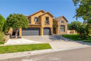 Single Family Residence, 1581 Vandagriff way, Corona, CA 92883 - 4