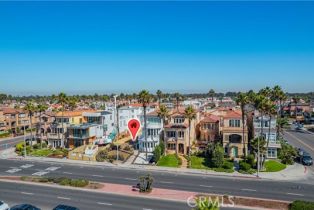 , 2112 Pacific Coast Highway, Huntington Beach, CA 92648 - 12