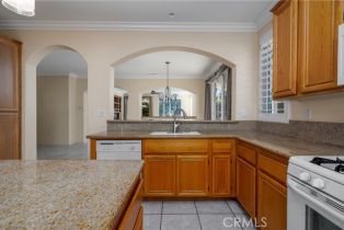 Single Family Residence, 39470 Chappellet Circle, Murrieta, CA 92563 - 10