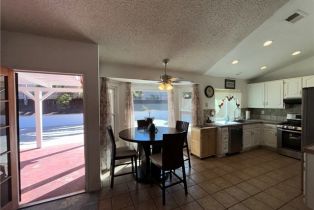 Single Family Residence, 31133 Via Gilberto, Temecula, CA 92592 - 10