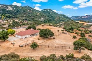 Single Family Residence, 10204 Mount Olympus Valley rd, Fallbrook, CA 92028 - 46