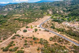 Single Family Residence, 10204 Mount Olympus Valley rd, Fallbrook, CA 92028 - 54