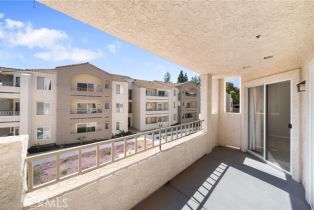 Condominium, 2040 Las Colinas cir, Corona, CA 92879 - 19