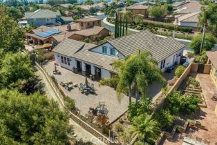 Single Family Residence, 1961 James Gaynor st, Fallbrook, CA 92028 - 39