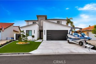 Single Family Residence, 30327 Sea Horse CIR, Canyon Lake, CA  Canyon Lake, CA 92587