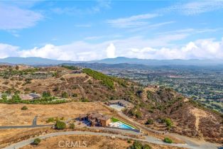 , 8 Via Majorca, Murrieta, CA 92562 - 6