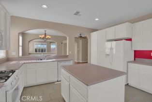 Single Family Residence, 39455 Domaine Michael dr, Murrieta, CA 92563 - 4