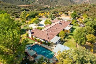 Single Family Residence, 18590 Hombre ln, Murrieta, CA 92562 - 5