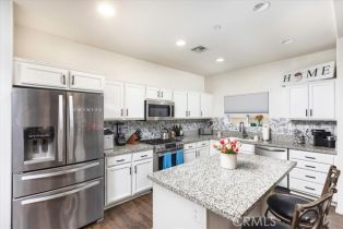 Single Family Residence, 34799 Oakwood ln, Murrieta, CA 92563 - 6