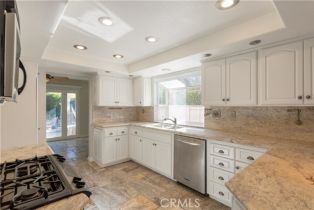 Single Family Residence, 37515 Vineyard Knoll dr, Murrieta, CA 92562 - 9