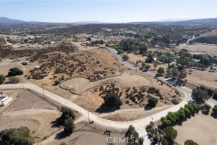 , 38662 Benton rd, Temecula, CA 92592 - 4