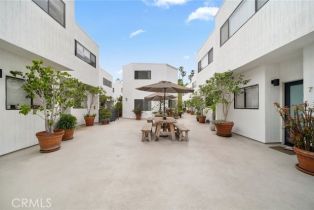 Condominium, 2500 Abbot Kinney blvd, Venice, CA 90291 - 39