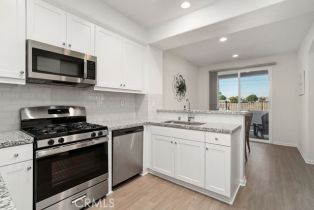 Condominium, 41985 Emelia st, Murrieta, CA 92562 - 6