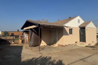 Single Family Residence, 326 Grant ave, Corona, CA 92882 - 5