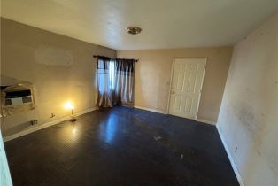 Single Family Residence, 326 Grant ave, Corona, CA 92882 - 9