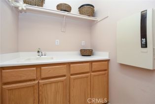 Single Family Residence, 24459 Chamois ln, Corona, CA 92883 - 24