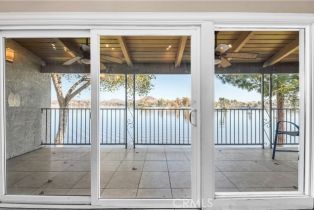 Condominium, 22106 Treasure Island, Canyon Lake, CA 92587 - 10