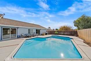 Single Family Residence, 42719 San Julian pl, Temecula, CA 92592 - 38