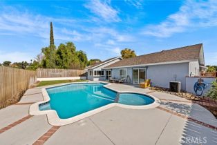 Single Family Residence, 42719 San Julian pl, Temecula, CA 92592 - 42