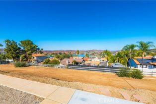 Single Family Residence, 22475 Loch Lomond dr, Canyon Lake, CA 92587 - 19