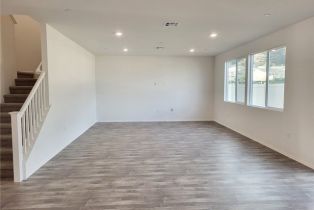 Single Family Residence, 26318 Moorpark st, Corona, CA 92883 - 4