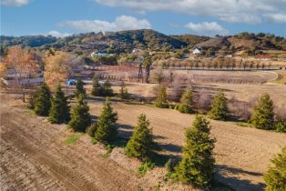 Single Family Residence, 19885 Tenaja rd, Murrieta, CA 92562 - 15
