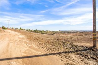 , 40431 Ronald Road, Temecula, CA 92592 - 6