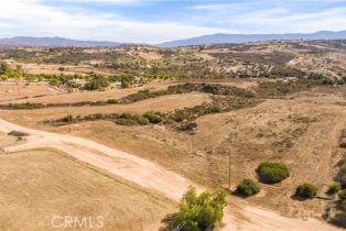 , 40431 Ronald Road, Temecula, CA 92592 - 8