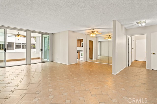 Condominium, 8701 Delgany ave, Playa Del Rey , CA 90293 - 1