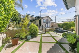 Single Family Residence, 300 Prospect ave, Redondo Beach, CA 90277 - 38