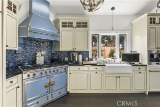 Single Family Residence, 300 Prospect ave, Redondo Beach, CA 90277 - 5