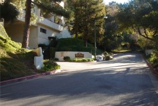 Condominium, 1935 Alpha RD, Glendale, CA  Glendale, CA 91208