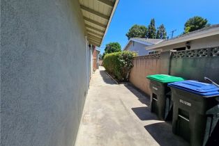 Single Family Residence, 14832 Carfax dr, Tustin, CA 92780 - 36