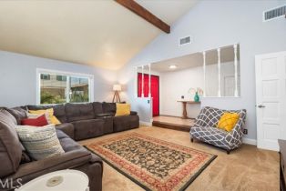 Single Family Residence, 20290 Newton st, Corona, CA 92881 - 4