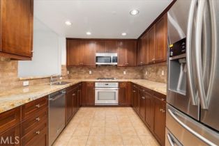 Condominium, 13004 Valleyheart dr, Studio City, CA 91604 - 3