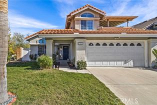 Single Family Residence, 2381 Pepperwood ln, Corona, CA 92882 - 2