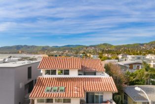 Residential Income, 1129 Dover ln, Ventura, CA 93001 - 3