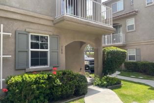 Residential Lease, 380 Larmon Loop, Santa Paula, CA  Santa Paula, CA 93060