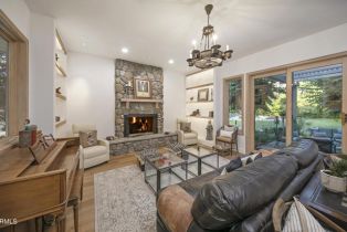 Single Family Residence, 741 Saddle ln, Ojai, CA 93023 - 10