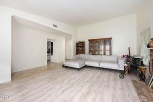 Single Family Residence, 111 Carlisle ct, Oxnard, CA 93033 - 4