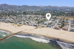 Single Family Residence, 1029 Dover ln, Ventura, CA 93001 - 39