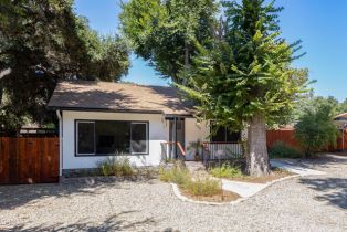 Single Family Residence, 385 Burnham rd, Oak View, CA 93022 - 4