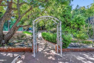 Single Family Residence, 3831 Sepulveda, Sherman Oaks, CA 91403 - 46