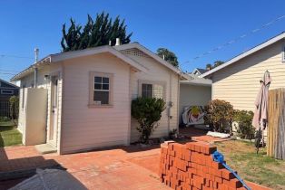 Residential Lease, 208  S Pacific AVE, Ventura, CA  Ventura, CA 93001